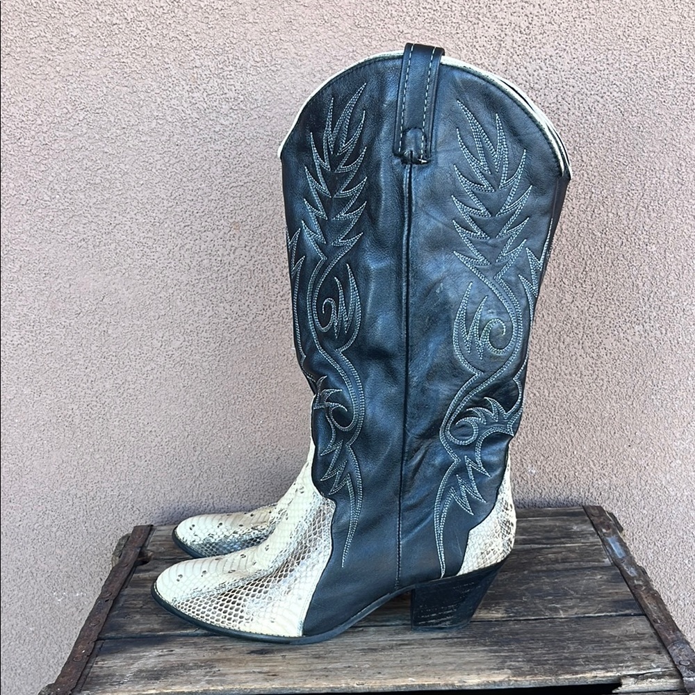 Vintage Acme Snakeskin Western Boot